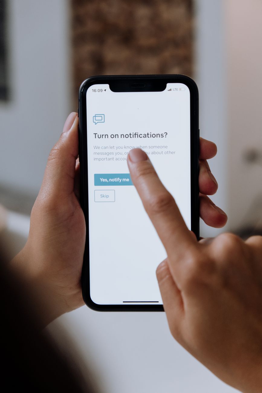 Get Notified When a Country's Rate Changes