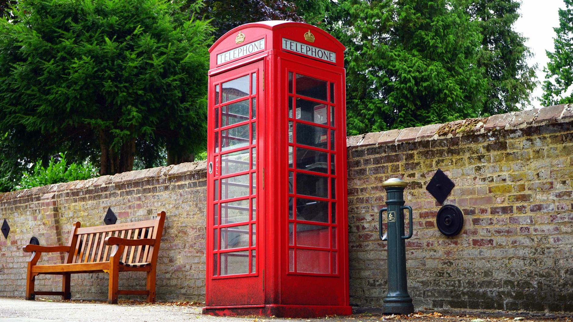 United Kingdom Voice & SMS Rates Updated